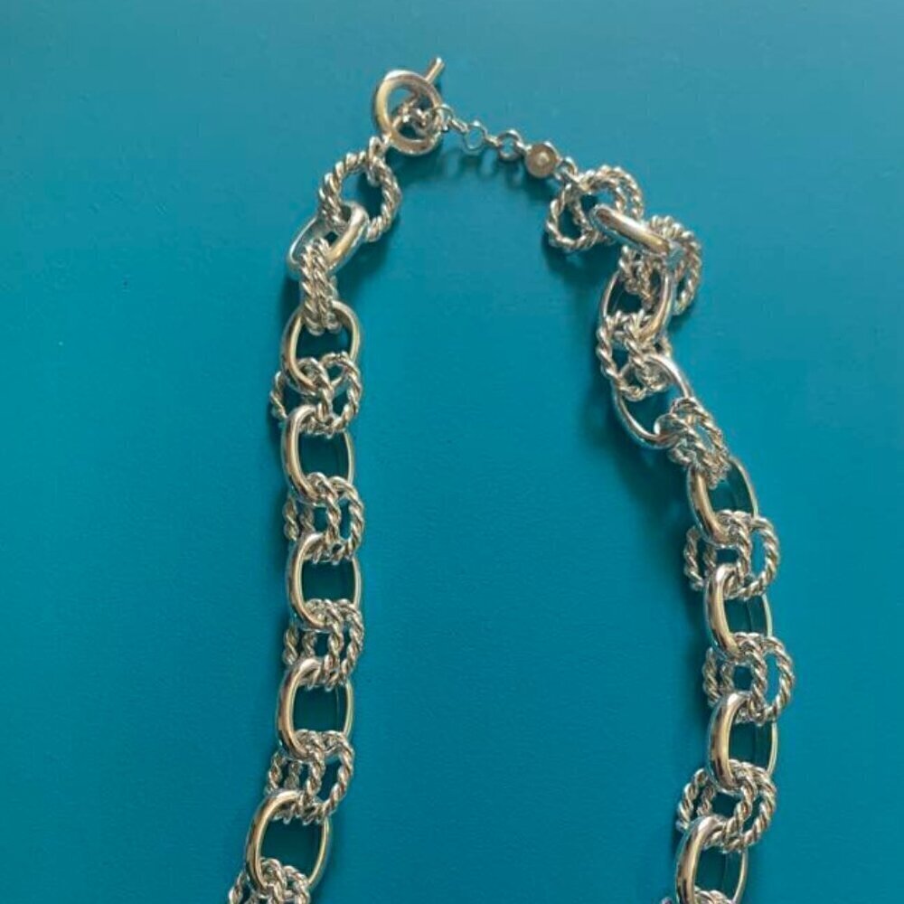 Simple Chunky Rope Twist Chain Statement Necklace - Picture 3 of 4